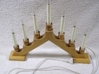 PIĘKNY ŚWIECZNIK ADWENTOWY