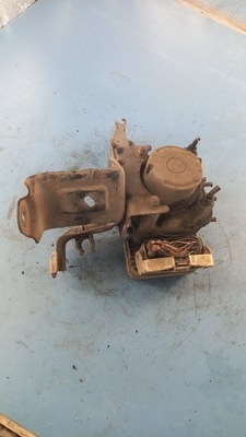 Насос abs toyota previa 01r фото №1