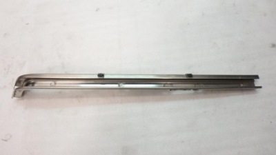 Vw caddy 2k направляющая дверь 2k0843871 h фото №1