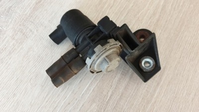 Клапан вакууму jeep grand cherokee 4,7 wj фото №1