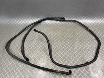 Шланг wąż штекер розпилювача aston martin db9 4g43-13c100-ba фото №1