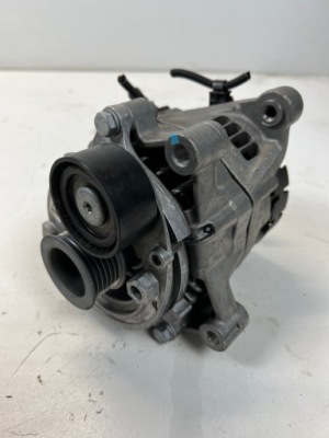Bmw 2 u06 x1 u11 2,0d генератор 9895651 фото №1