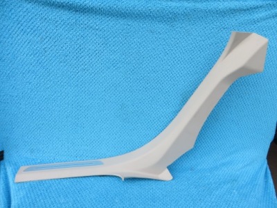 Audi a8 d5 4n захист поріг права 4n4864608c фото №1