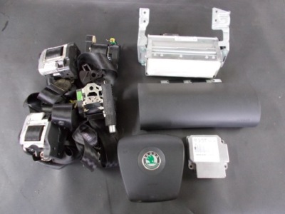 Набір подушка безпеки skoda superb i europa фото №1