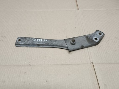 Mercedes w177 a35 2.0 кронштейн подрамник перед левый фото №1