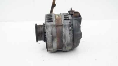 Генератор toyota corolla e12 1,4 d 27060-33072 фото №1