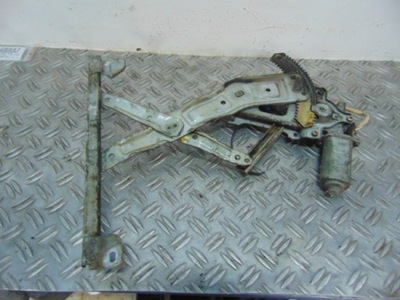 Subaru forester підйомник. скло t l --- фото №1