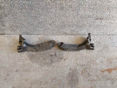 Vw beetle кронштейн бампера задняя фото №1