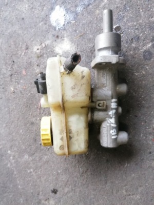 Насос помпа тормозная seat ibiza iii фото №1