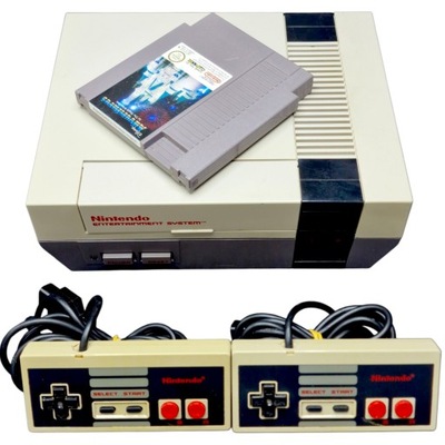 Retro Konsola NINTENDO ENTERTAINMENT SYSTEM NES zestaw 2 pady i gra Disney