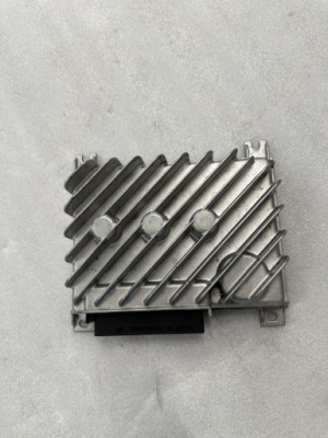 !vw golf усилитель 5h0035456e! фото №1