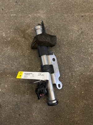 Volvo v60 ii патрон капот лівий 31468155 фото №1