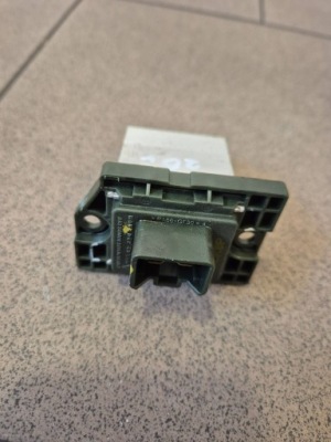 Hyundai tucson iii 19-20 резистор фото №1