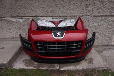 Бампер kompletny перед peugeot 3008 фото №1
