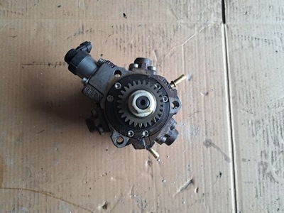 Насос упорскування renault koleos trafic laguna espace 2.0 dci 8200690744 фото №1