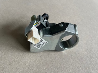 Hyundai i30 ii 12-17 блокування засувка керма фото №1