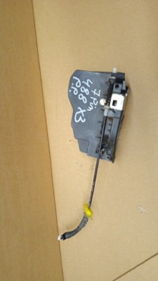 Bmw x3 e83 замок дверь перед правый 7pin фото №1