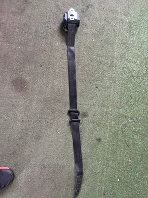 Pas безпеки правий перед audi q7 4l1857706 фото №1