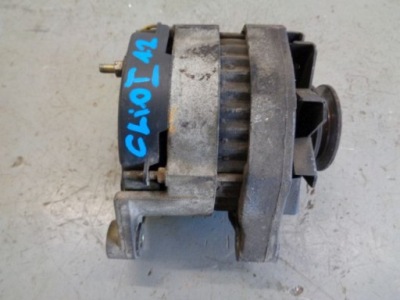 Renault clio 95 1.2b генератор a13n157 / 2541117 фото №1