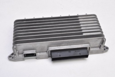 Audi q7 i усилитель радио 4l0910223e фото №1