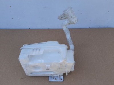 Vw golf v plus a3 octavia бачок омивача фото №1