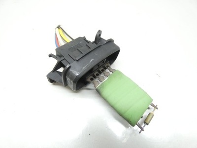 Резистор вентилятор резистор mercedes vito w638 96-03 133282s штекер фото №1