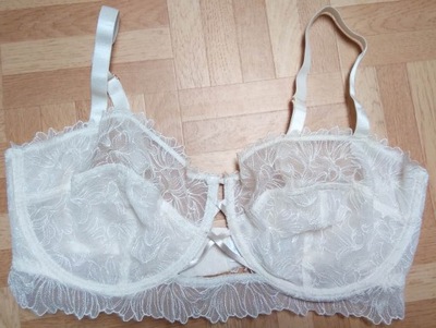 biustonosz GEORGE Entice 85E / 38DD