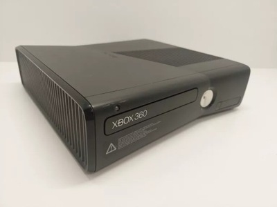 KONSOLA XBOX 360 SLIM 250 GB + PAD KINECT