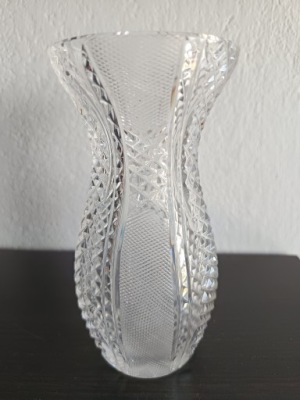 PIĘKNY KRYSZTAŁOWY WAZON