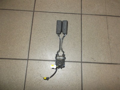 Клипса ремней 3 ряд citroen c4 grand picasso 06-13 фото №1