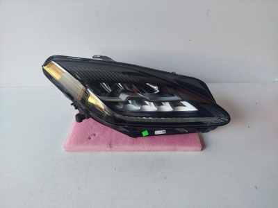 Jaguar e-pace x540 лампа права перед mid led фото №1