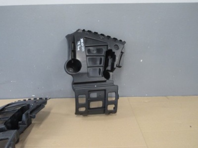 Bmw x1 e84 кронштейн бампера задня правий фото №1