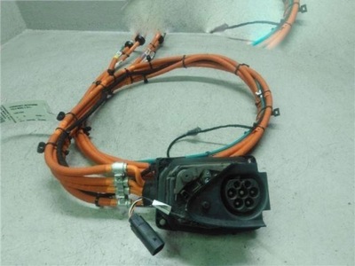 Гнездо зарядки tesla model s 18r фото №1