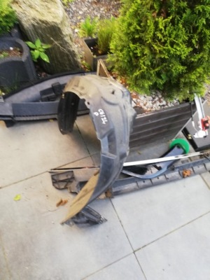 Yaris ii подкрылок защита крыло перед правое 53875-0d060 фото №1