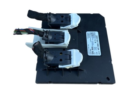 Модуль комфорту vw golf vii 12- 5q0937086aa фото №1