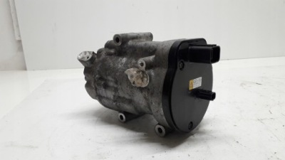 Toyota rav4 20- компресор кондиціонера 042400-1100 фото №1