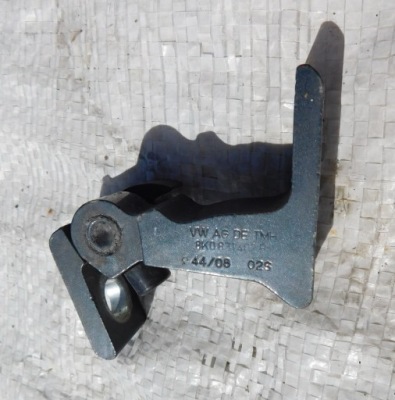 A4 b8 петля дверь правый перед задняя 8k0831402b фото №1