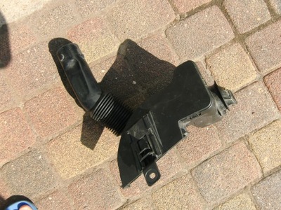 Резонатор повітря peugeot citroen 9682647680 фото №1