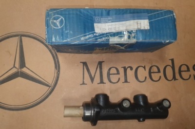 Насос тормозная mercedes 0044308301 фото №1
