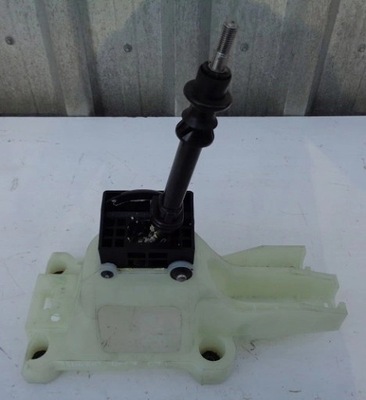 Peugeot 4007 07 r 2,2 выборщик переключения передач фото №1