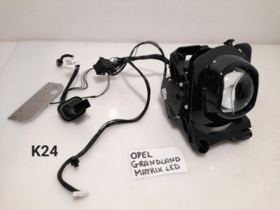 Модуль jeż led правый opel grandland x yp00106380 фото №1