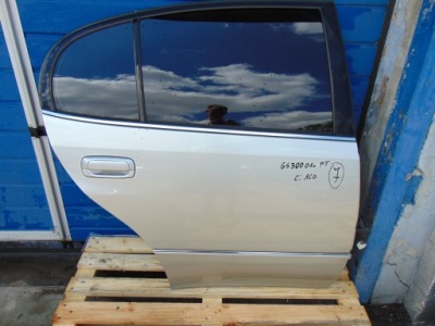 Lexus gs300 s16 дверь правое  задняя 1c0 стекло фото №1