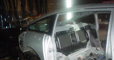 Citroen c6 c 6 скло задня бічна права фото №1