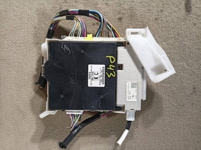 Модуль комфорту toyota prius v usa 2015 фото №1