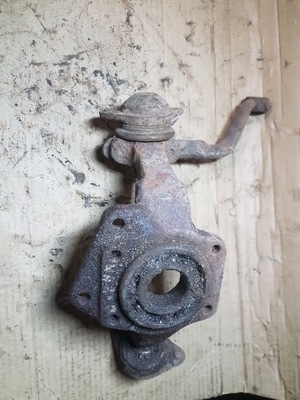 Поворотный кулак перед левая ifa wartburg 353 фото №1