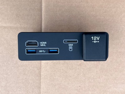 Port usb range rover velar l560 fw93-19e110-ad фото №1