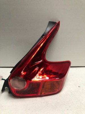 Juke f15 лампа правый задняя фото №1