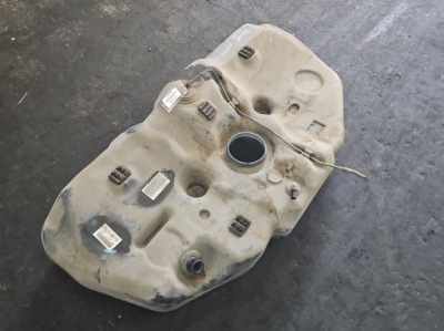 Бак топлива bak honda accord viii 08- 2.0 vtec фото №1