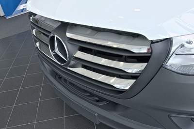 TRIMS ON RADIATOR GRILLE MERCEDES SPRINTER W907 (2018-) - milautoparts-fr.ukrlive.com