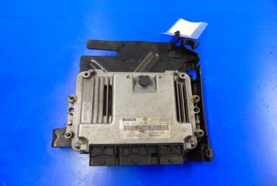 Renault scenic ii бортовий комп'ютер двигуна 0281011776 фото №1